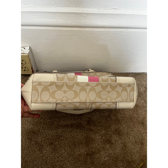 Coach Chelsea Leather Signature Heritage Logo Stripe Pink Beige Tote Bag - Picture 16 of 16